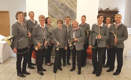 tl_files/jagdhorn/content/2019/Gruppenfoto Damen klein.jpg