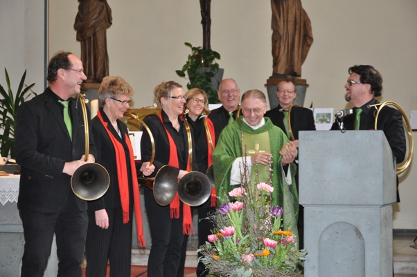 tl_files/jagdhorn/content/Bilder 2015/2015.02.08_es Seminar.1.jpg