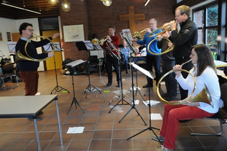 tl_files/jagdhorn/content/Bilder 2016/2016.02.13_es-Seminar.2.jpg