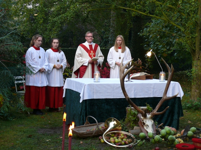 tl_files/jagdhorn/content/Bilder 2016/2016.10.15_Hubertusmesse2.JPG