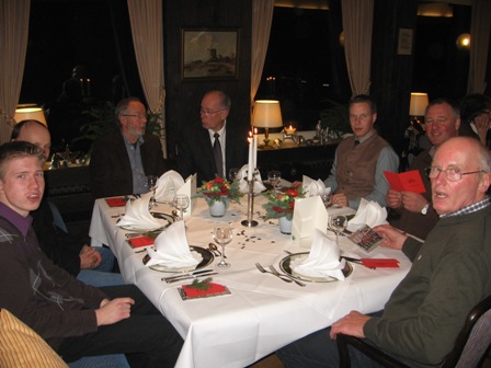 tl_files/jagdhorn/content/Bilder2011/2011_Weihnachtsessen und Jahresabschluss.JPG